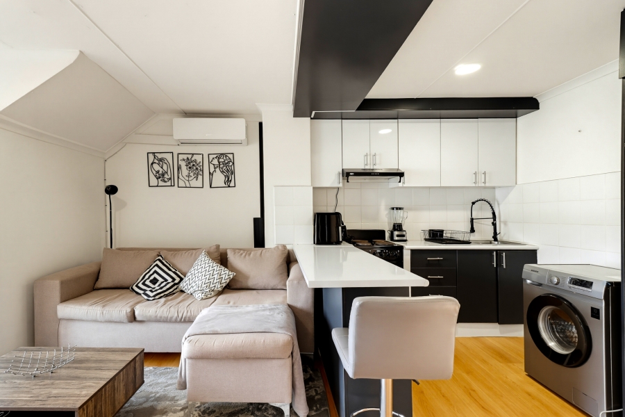 1 Bedroom Property for Sale in Whispering Pines Western Cape
